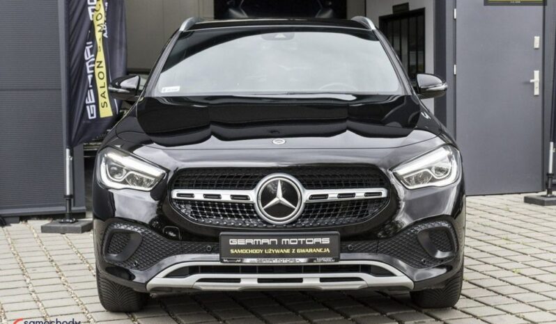 Mercedes-Benz GLA full