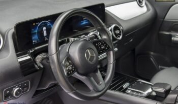 Mercedes-Benz GLA full