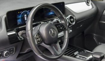 Mercedes-Benz GLA full