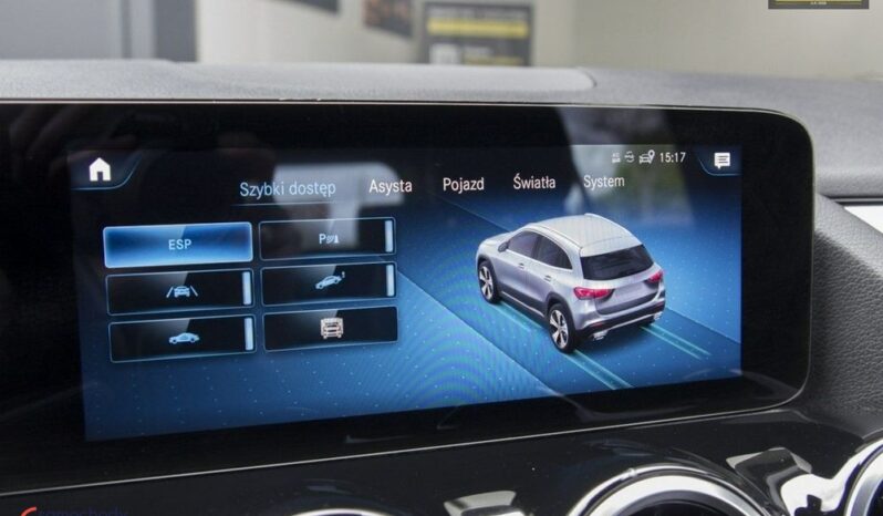 Mercedes-Benz GLA full