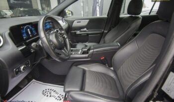 Mercedes-Benz GLA full