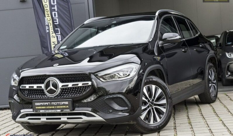 Mercedes-Benz GLA full