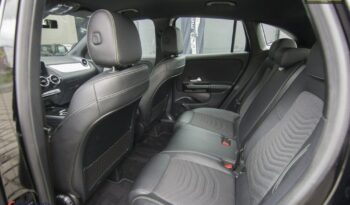 Mercedes-Benz GLA full