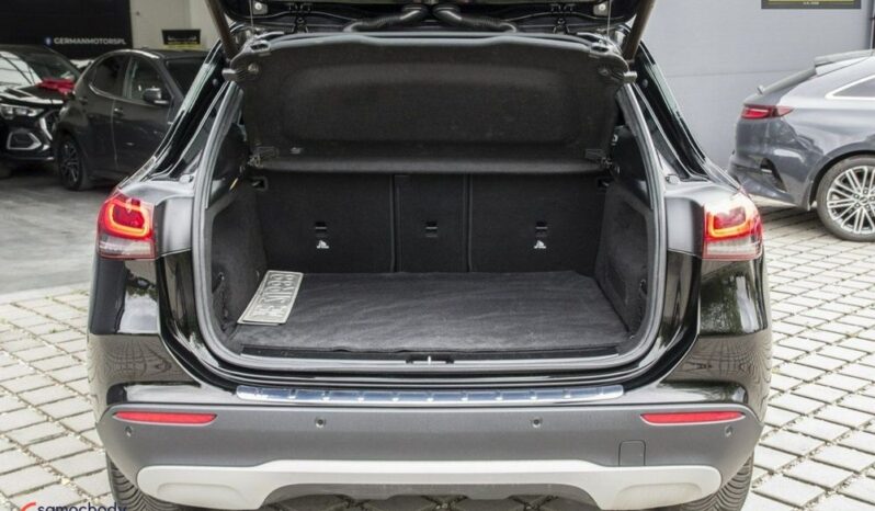 Mercedes-Benz GLA full