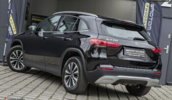 Mercedes-Benz GLA full