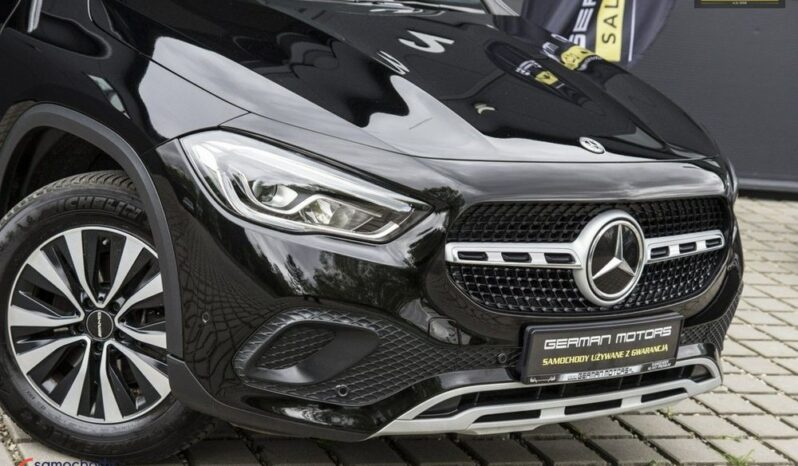 Mercedes-Benz GLA full