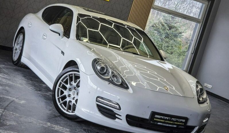Porsche Panamera 4 PDK Edition full