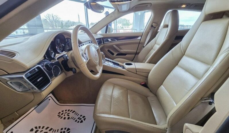 Porsche Panamera 4 PDK Edition full