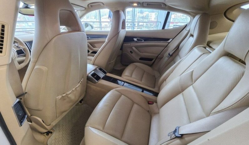 Porsche Panamera 4 PDK Edition full