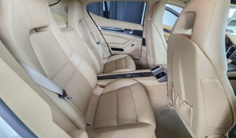 Porsche Panamera 4 PDK Edition full