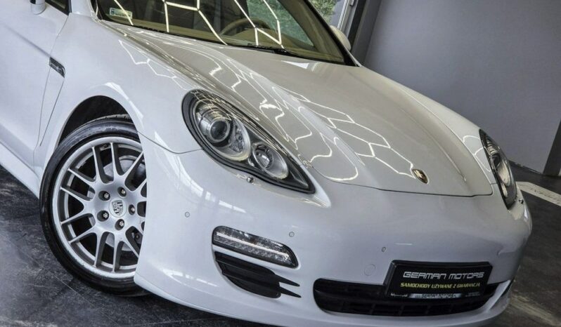 Porsche Panamera 4 PDK Edition full