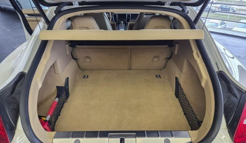 Porsche Panamera 4 PDK Edition full