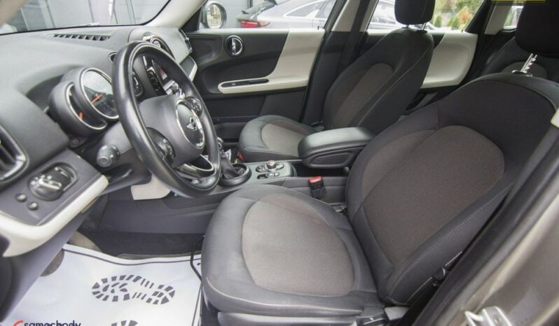 MINI Countryman Cooper ALL4 full