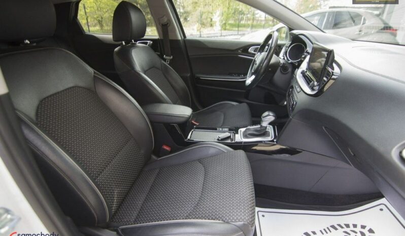 Kia XCeed 1.6 T-GDI Business Line DCT full