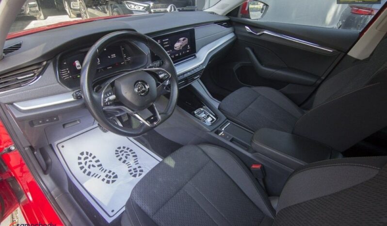 Skoda Octavia full