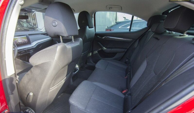 Skoda Octavia full