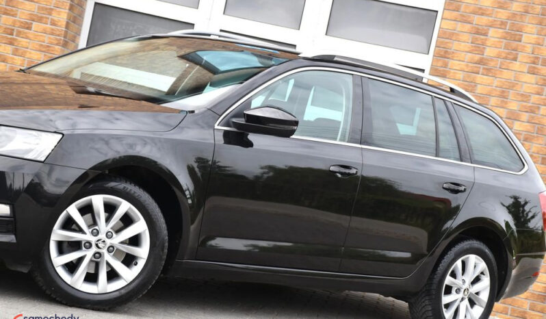 Skoda Octavia 1.6 TDI Sport Edition full