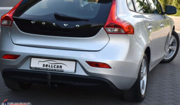 Volvo V40 D2 Momentum full