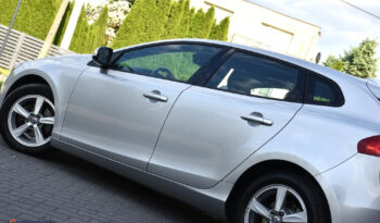 Volvo V40 D2 Momentum full