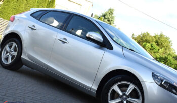 Volvo V40 D2 Momentum full