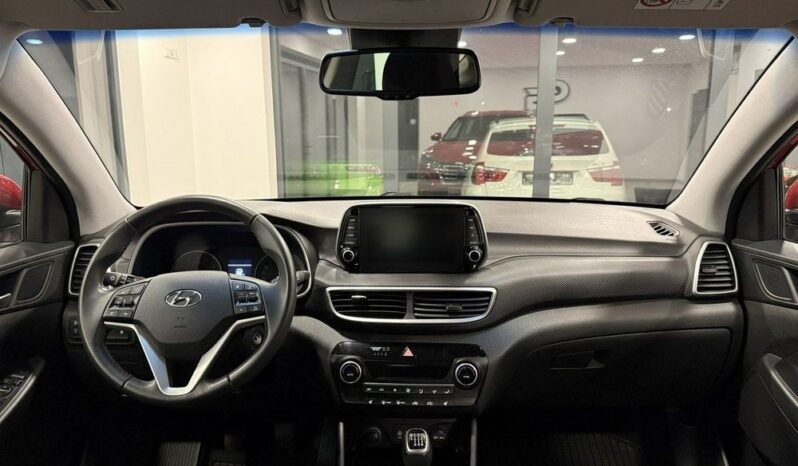 Hyundai Tucson full