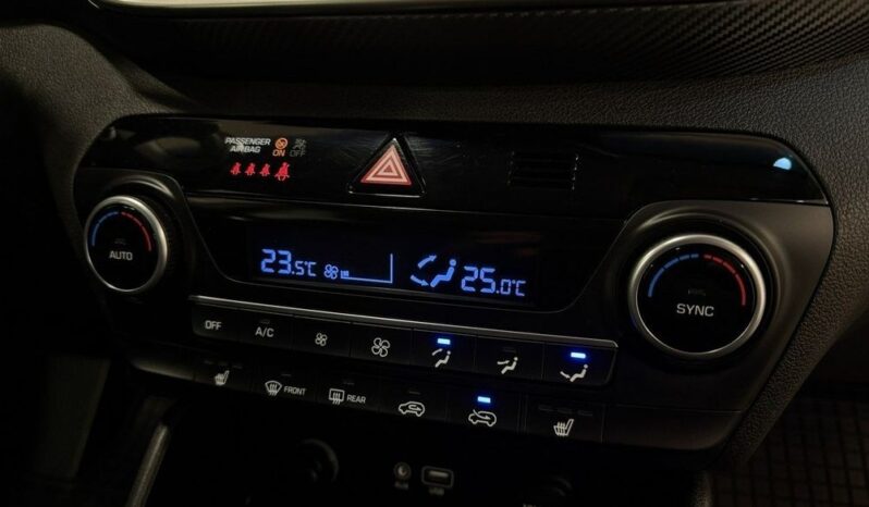 Hyundai Tucson full