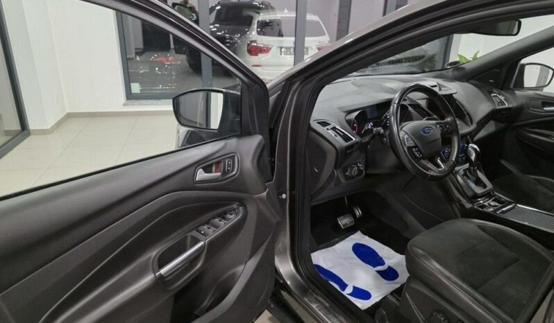 Ford Kuga 2.0 TDCi AWD ST-Line Black full