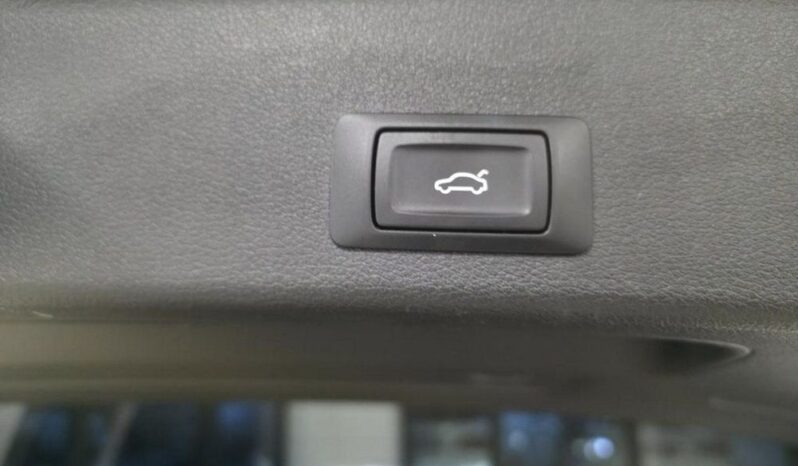 Audi A4 Avant full
