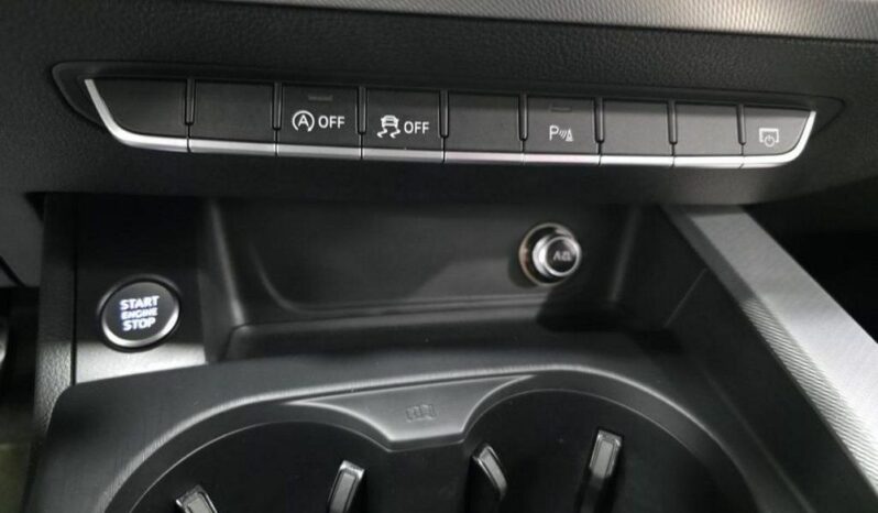 Audi A4 Avant full