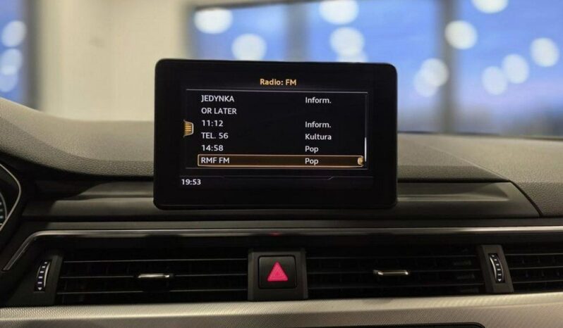 Audi A4 Avant full