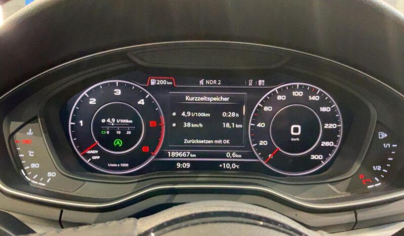 Audi A4 2.0 TDI Sport full