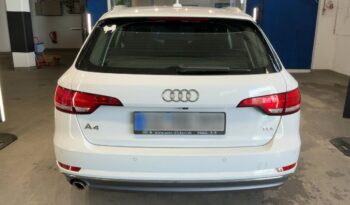 Audi A4 2.0 TDI Sport full