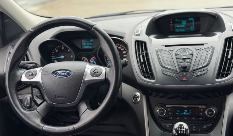 Ford Kuga 2.0 TDCi FWD Titanium full