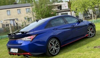 Hyundai Elantra full