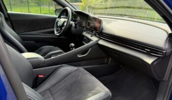 Hyundai Elantra full