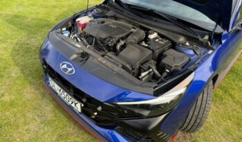 Hyundai Elantra full