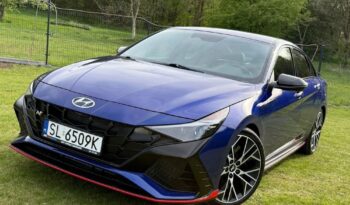 Hyundai Elantra full