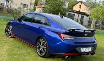 Hyundai Elantra full