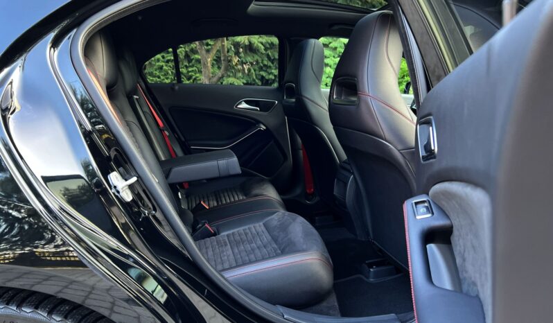 Mercedes-Benz Klasa A AMG 45 4Matic AMG Speedshift 7G-DCT full