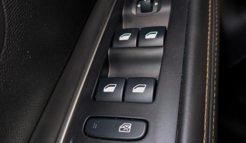 Peugeot 5008 THP 165 EAT6 Stop & Start Allure full
