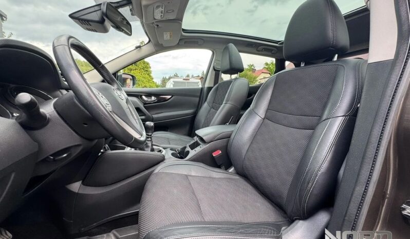 Nissan Qashqai 1.2 DIG-T Tekna EU6 full