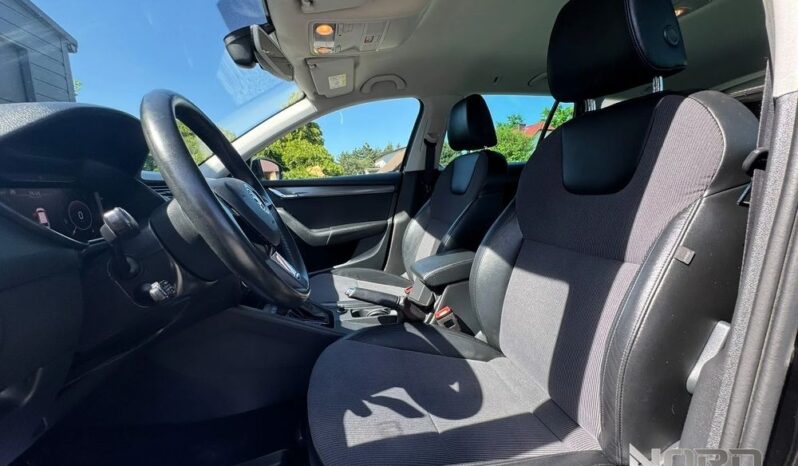 Skoda Octavia 2.0 TDI 4×4 Style DSG full
