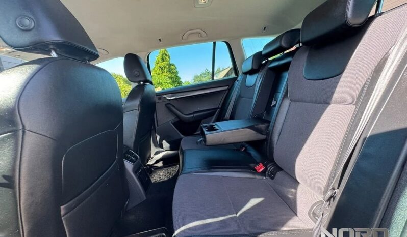 Skoda Octavia 2.0 TDI 4×4 Style DSG full
