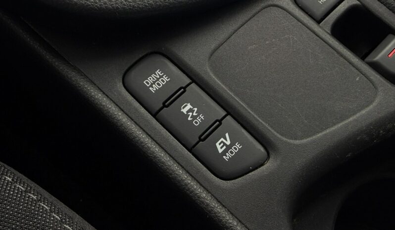 Toyota Yaris Salon Polska Poleasingowy I właściciel Serwis ASO VAT 23% Bezwypadkowy IV (2020-) full