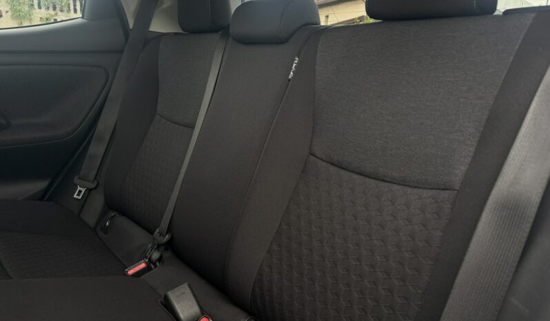 Toyota Yaris Salon Polska Poleasingowy I właściciel Serwis ASO VAT 23% Bezwypadkowy IV (2020-) full