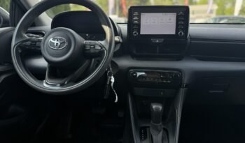 Toyota Yaris Salon Polska Poleasingowy I właściciel Serwis ASO VAT 23% Bezwypadkowy IV (2020-) full