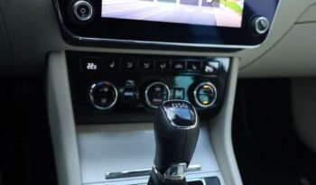 Skoda Superb 2.0 TSI Style DSG full