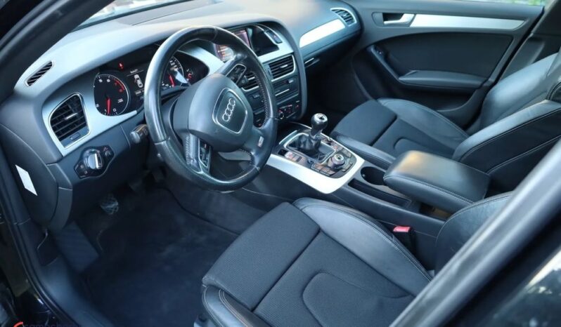 Audi A4 Limousine 1.8 TFSI S line Sportpaket full