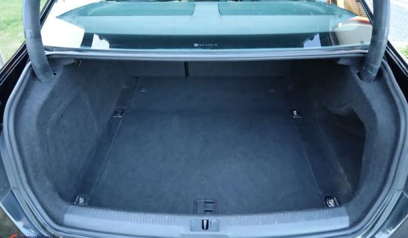Audi A4 Limousine 1.8 TFSI S line Sportpaket full