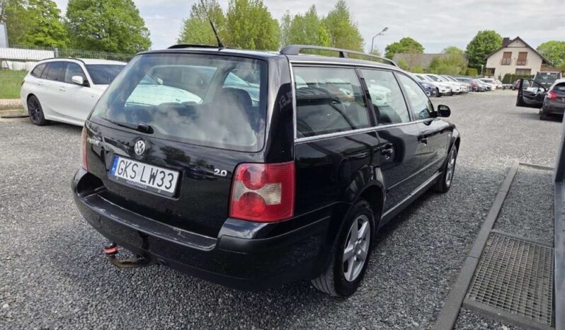 Volkswagen Passat full